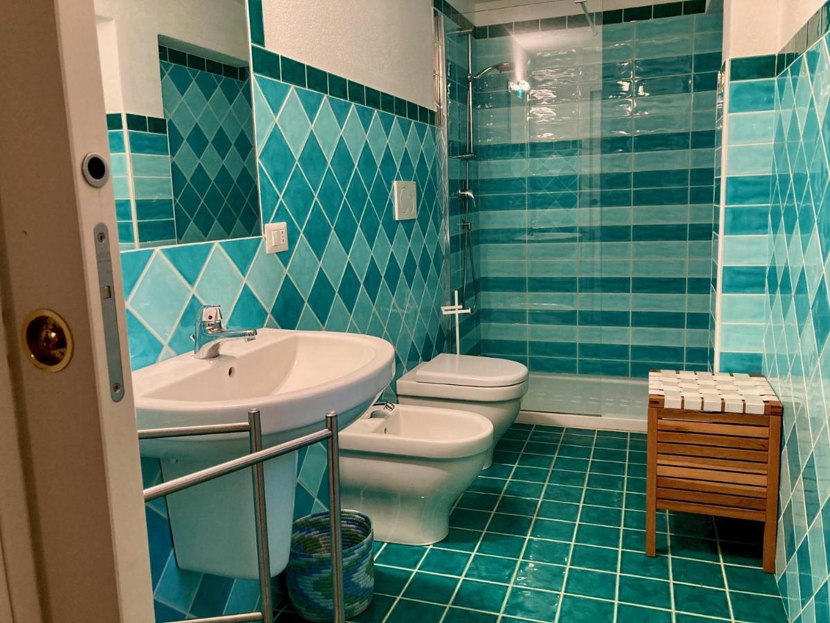 Villa Angela Santa Teresa Gallura Eksteriør billede